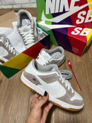 Tênis Dunk Low Teddy Bear Feminino