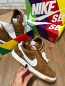 Tênis Dunk Low Teddy Bear Feminino