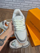 Tênis LV Trainer Cravejado Premium Feminino