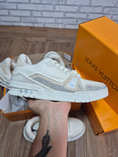 Tênis LV Trainer Cravejado Premium Feminino