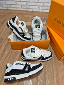 Tênis LV Trainer Cravejado Premium Feminino