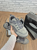 Oakley Granadier Camurça Premium