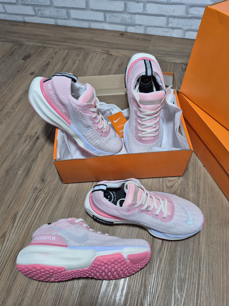 Zoom X Invincible Run 3 Premium Unissex