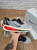 Tênis NK Vomero 18 Premium Masculino